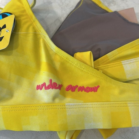 Under Armour Vibrant Yellow Swimwear Set Bikini Medium Top Large Bottom UPF30 - Picture 6 of 12